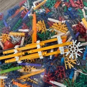 K’NEX Building Set